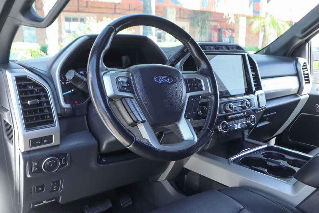 Used 2022 Ford F350 Lariat w/ Tremor Off-Road Package AWD/4WD image 41