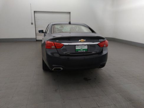 Used 2019 Chevrolet Impala Premier FWD image 6