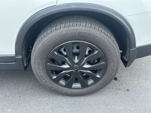 Used 2016 Nissan Rogue S w/ Appearance Package image 29