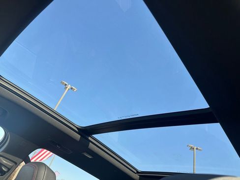 Used 2025 Chevrolet Traverse RS w/ LPO, Floor Liner Package image 21