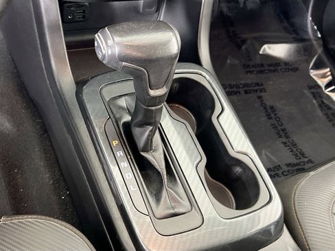 Used 2021 GMC Canyon AT4 w/ Driver Alert Package image 17