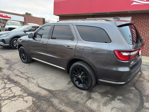 Used 2017 Dodge Durango SXT w/ Quick Order Package 23B image 3