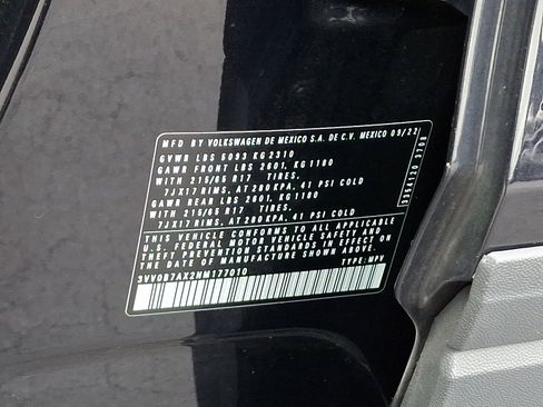 Certified 2022 Volkswagen Tiguan S image 25