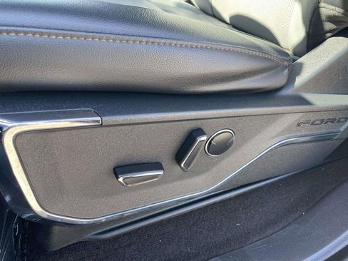 Certified 2022 Ford F150 Lightning Lariat image 22