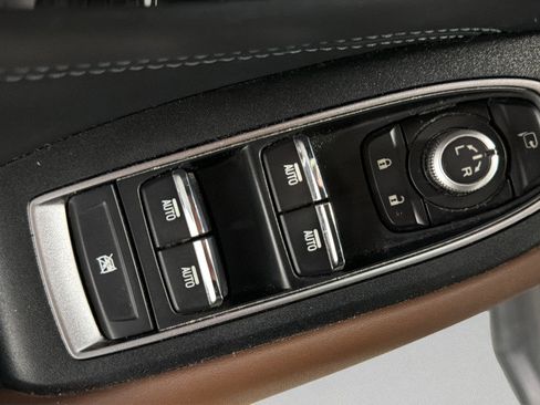 Used 2020 Subaru Outback Touring AWD/4WD image 15