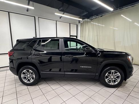 Certified 2025 GMC Terrain Elevation image 3