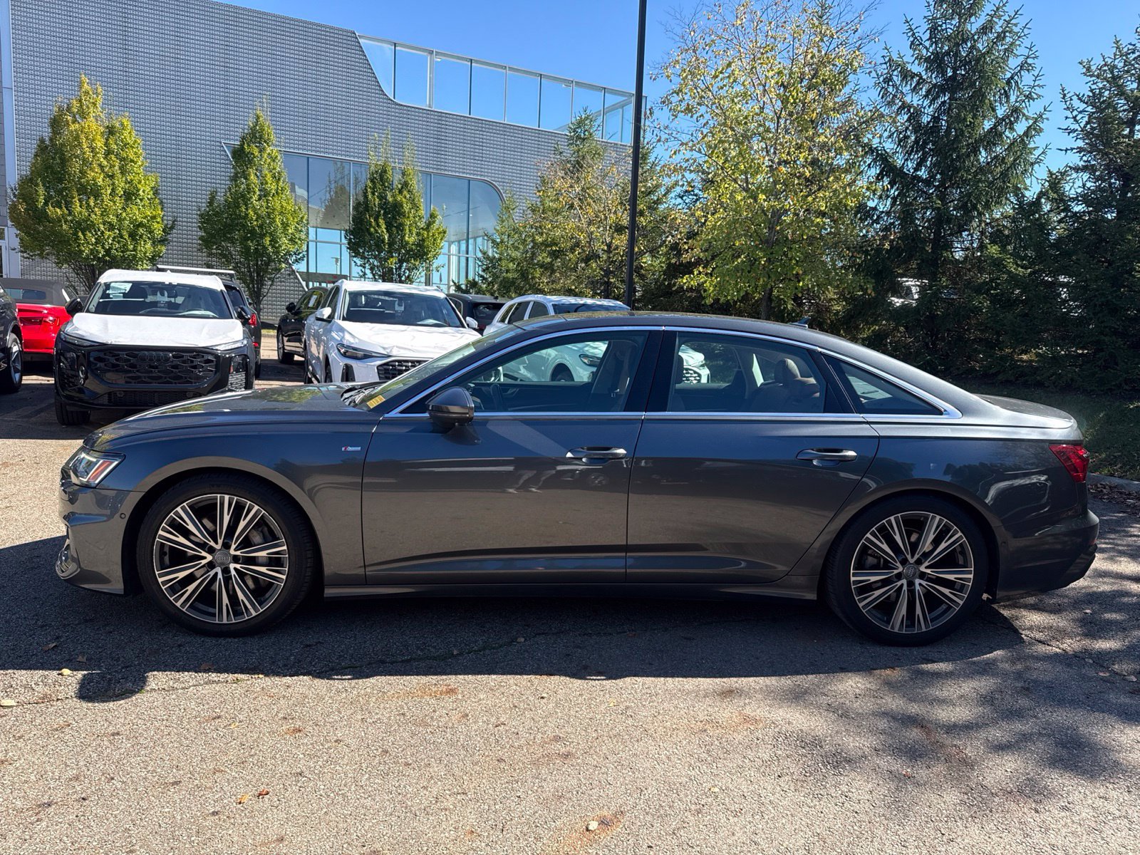 Used 2020 Audi A6 3.0T Premium Plus w/ Premium Plus Package AWD/4WD image 2