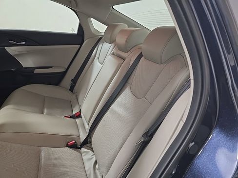 Used 2022 Honda Insight Touring image 11