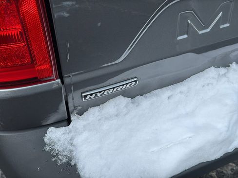 Certified 2022 Ford Maverick Lariat w/ Lariat Luxury Package image 33