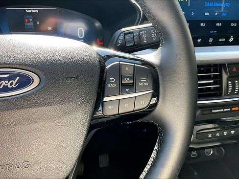 Used 2025 Ford Escape Platinum AWD/4WD image 12