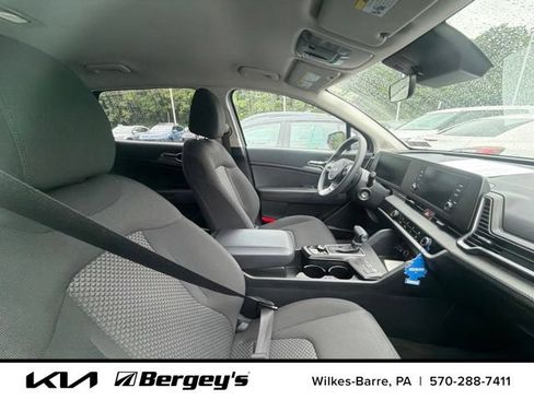 Certified 2023 Kia Sportage LX AWD/4WD image 15