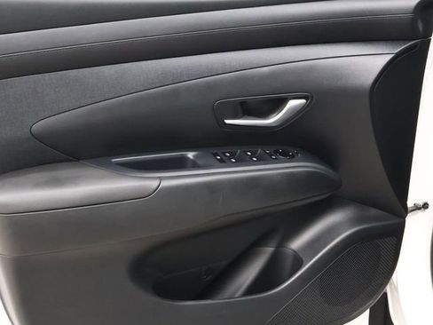 Used 2025 Hyundai Tucson SEL image 16