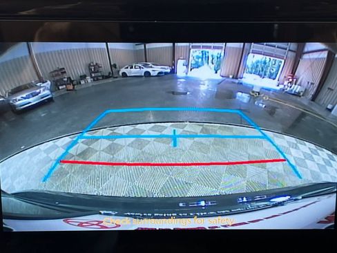 New 2025 Toyota Corolla LE image 29