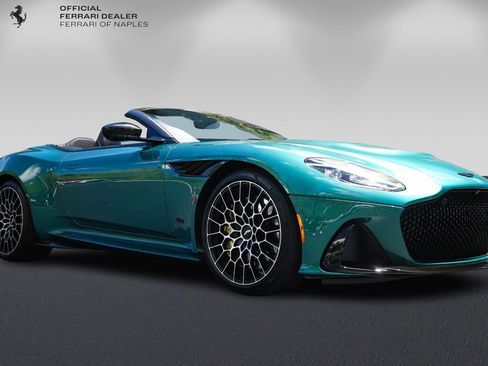 Used 2023 Aston Martin DBS Superleggera Volante image 1