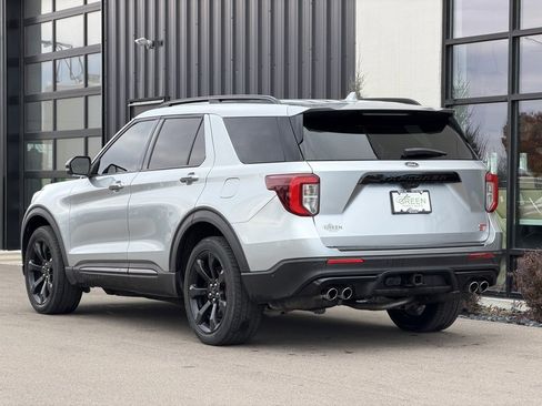 Used 2020 Ford Explorer ST w/ ST Street Pack image 3