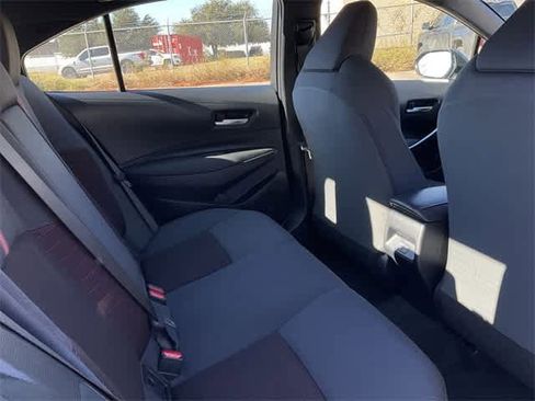 Used 2023 Toyota Corolla SE image 16