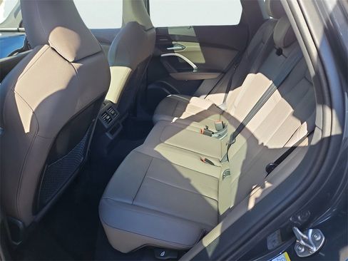 New 2025 Audi Q5 Premium Plus image 23