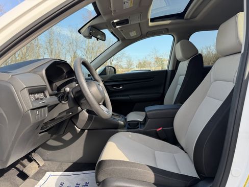 Used 2024 Honda CR-V EX image 14