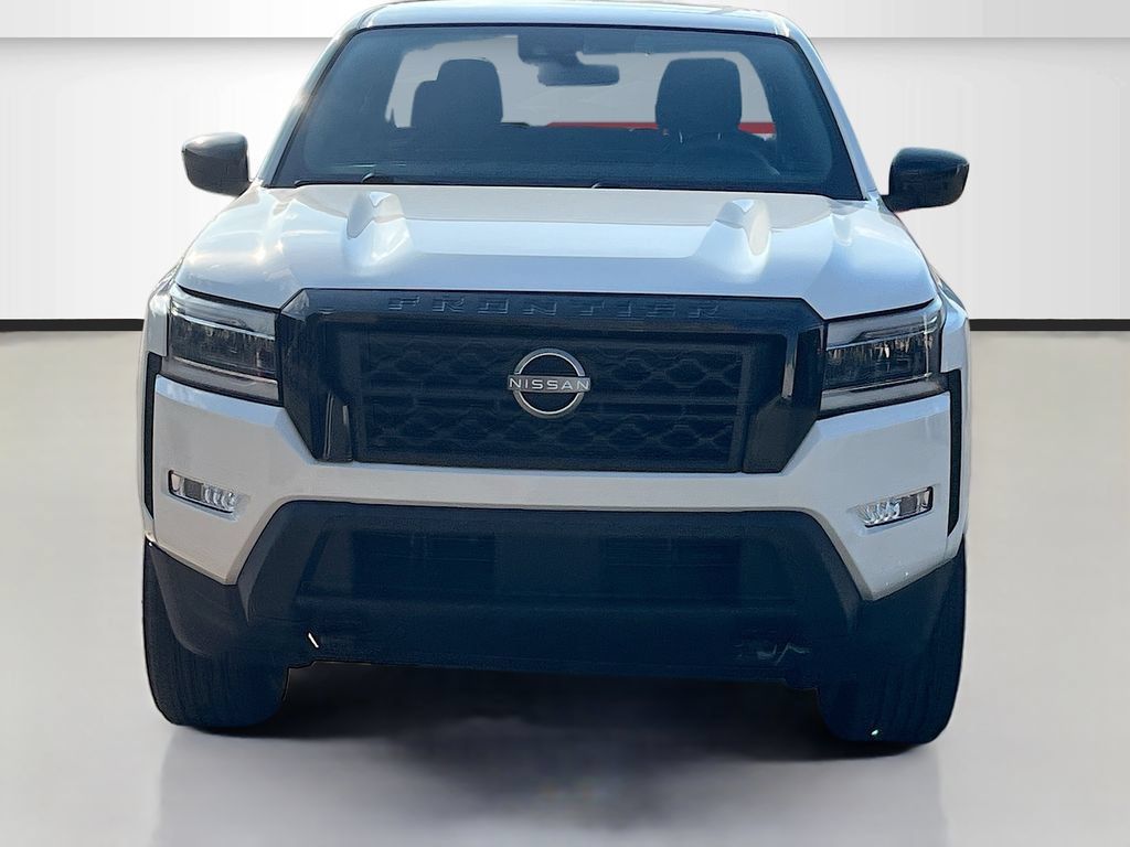 Used 2023 Nissan Frontier SV w/ Midnight Edition Package AWD/4WD image 2
