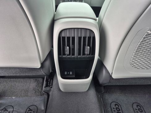 New 2026 Hyundai Kona Limited FWD image 15