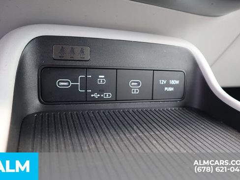 Used 2024 Hyundai Kona SEL FWD image 32