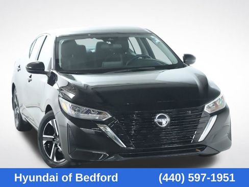 Used 2024 Nissan Sentra SV FWD image 1