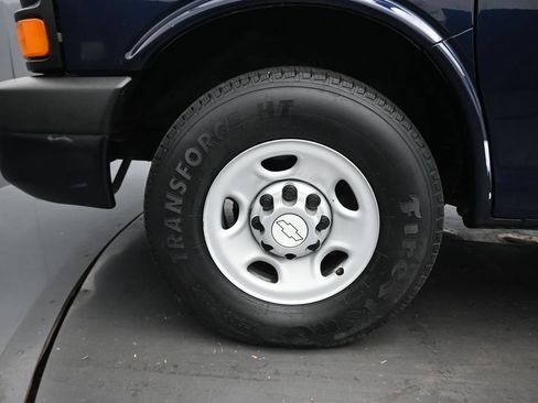 Used 2014 Chevrolet Express 3500 LS RWD image 50