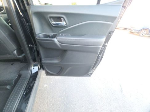 Certified 2023 Honda Ridgeline RTL image 29