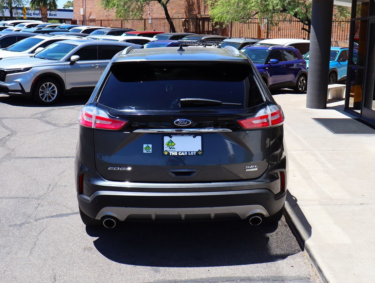 Used 2020 Ford Edge SEL FWD image 10