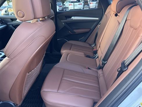 Used 2025 Audi Q5 2.0T Premium w/ Convenience Plus Package image 34