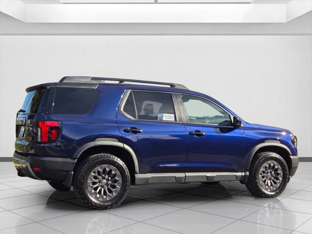 Certified 2026 Honda Passport TrailSport image 4