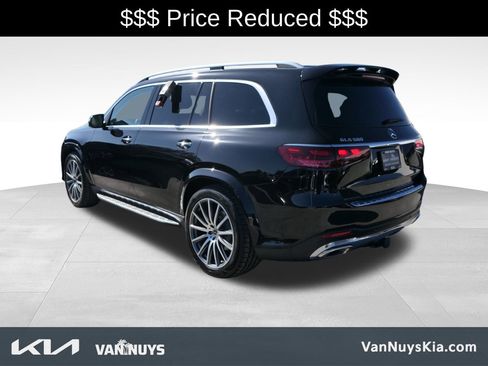 Used 2024 Mercedes-Benz GLS 580 4MATIC image 5