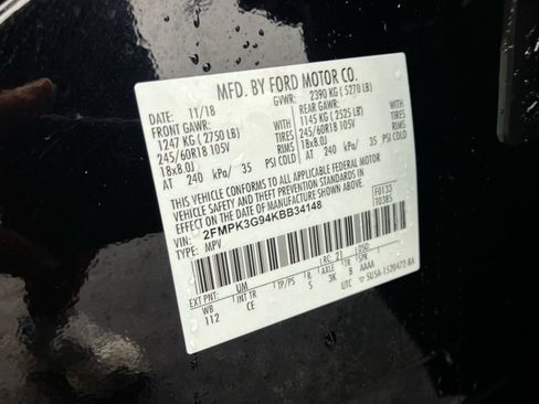 Used 2019 Ford Edge SE FWD image 39