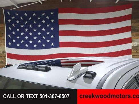 Used 2023 GMC Sierra 2500 Denali w/ Denali Ultimate Package AWD/4WD image 60