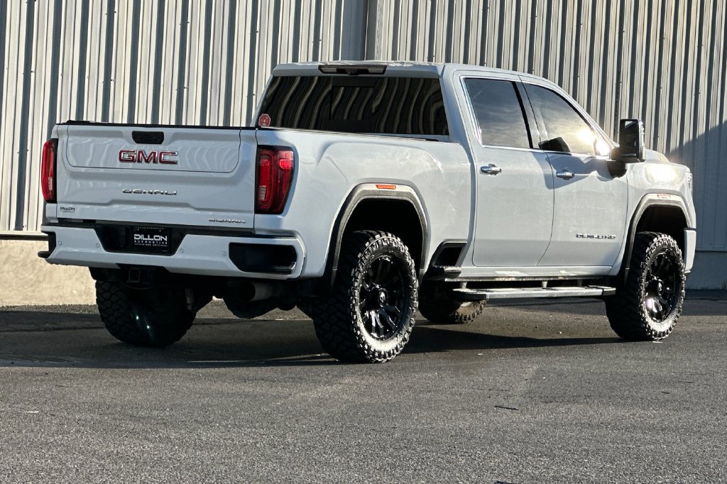 Used 2020 GMC Sierra 2500 Denali w/ Denali Ultimate Package AWD/4WD image 7