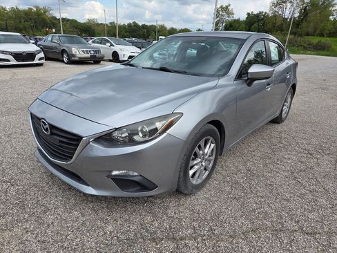 Used 2014 MAZDA MAZDA3 i Grand Touring FWD image 2