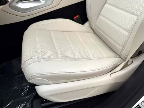 Certified 2026 Mercedes-Benz GLS 450 4MATIC image 23