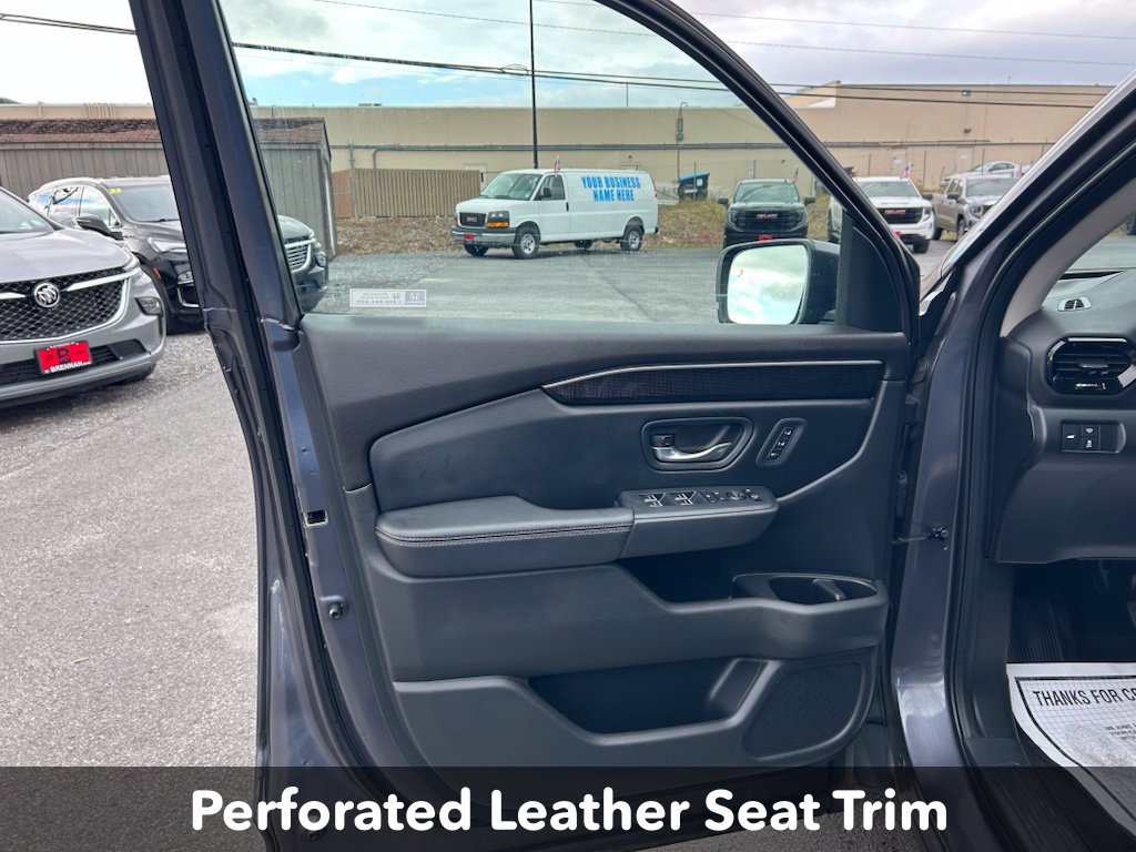 Used 2024 Honda Pilot Elite image 20