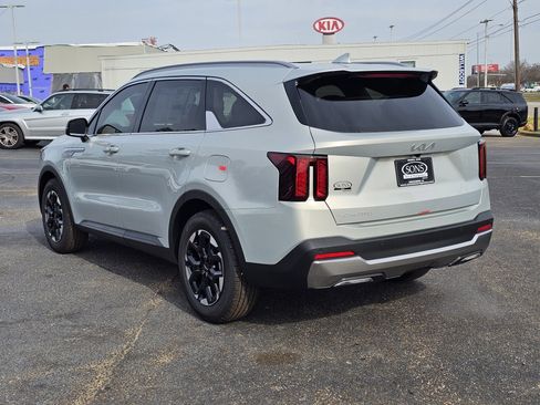 New 2026 Kia Sorento S image 12