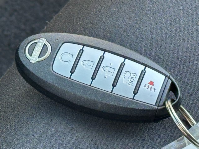 Used 2025 Nissan Altima 2.5 SV AWD/4WD image 18