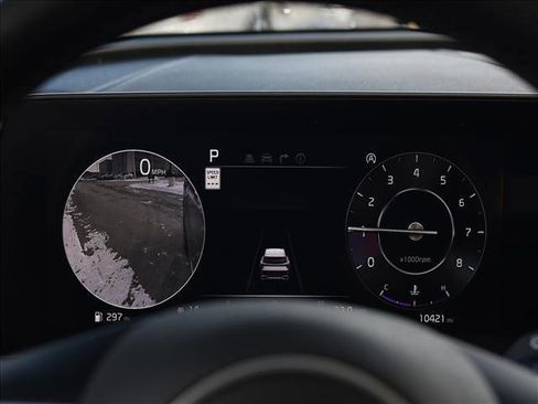 Used 2025 Kia Sportage SX image 15