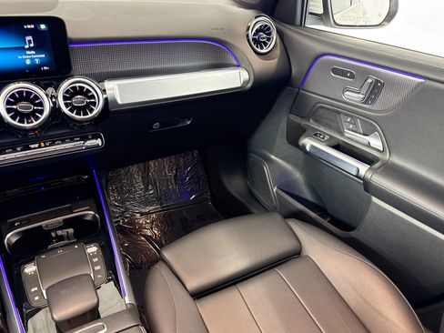 Certified 2022 Mercedes-Benz GLB 250 4MATIC image 22