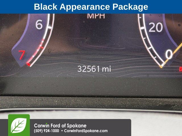 Used 2024 Jeep Grand Cherokee L Limited w/ Luxury Tech Group II AWD/4WD image 4