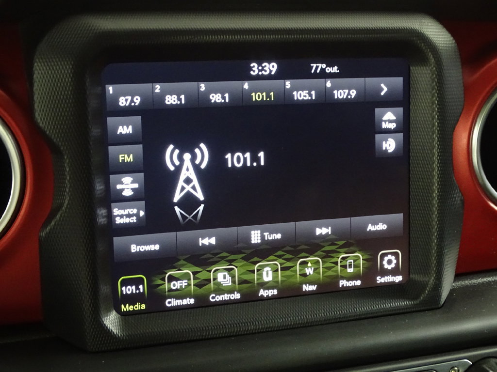 Used 2023 Jeep Wrangler Unlimited Rubicon AWD/4WD image 24