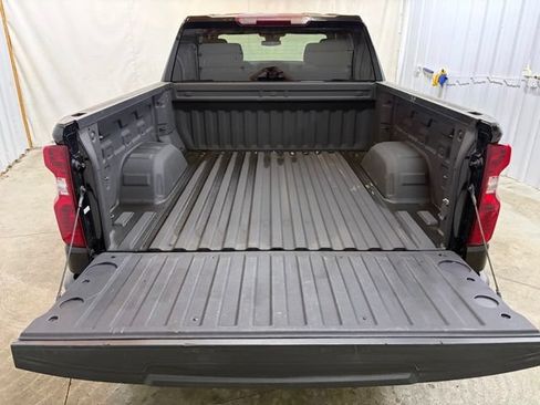 Used 2023 Chevrolet Silverado 1500 Custom AWD/4WD image 8