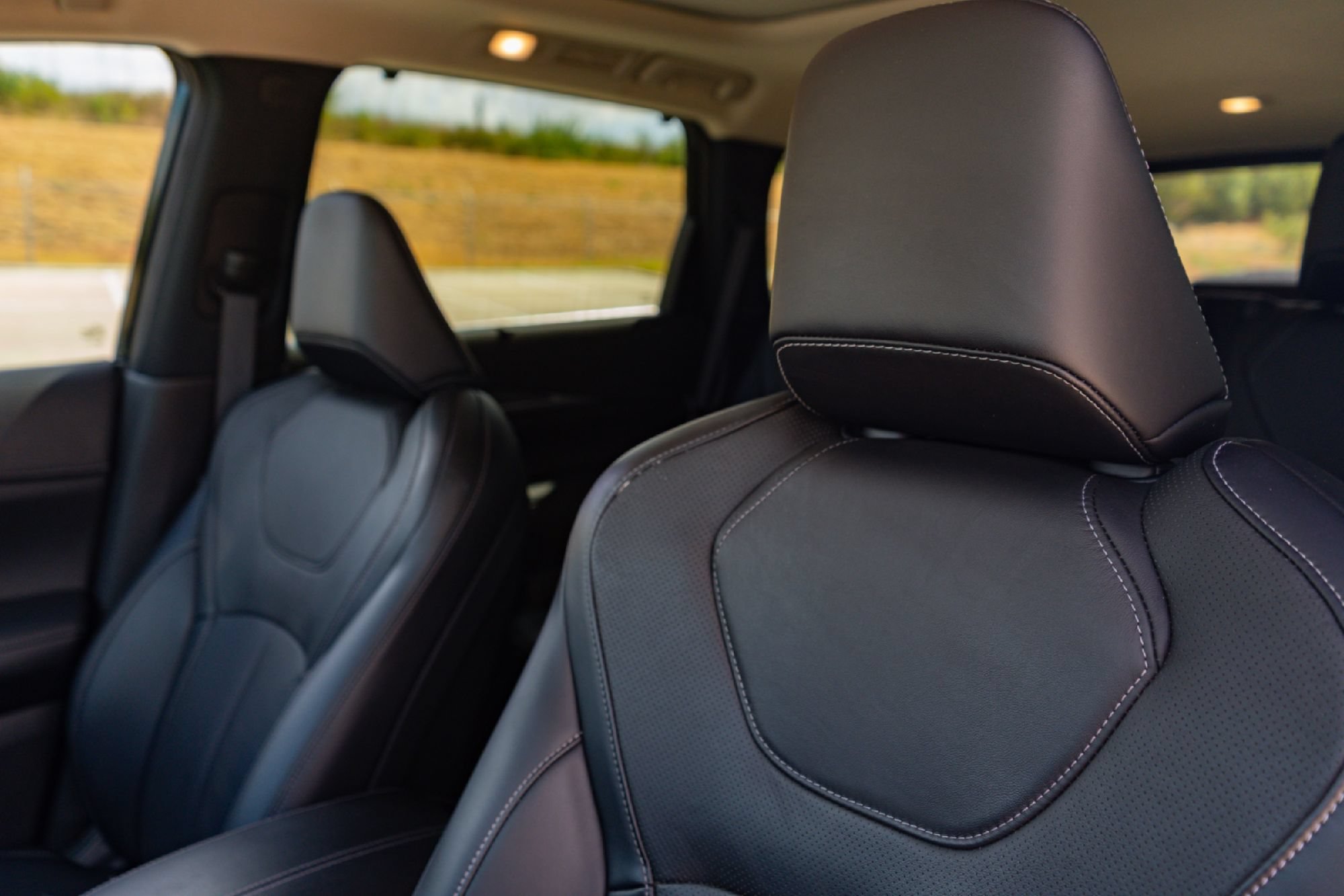 Certified 2023 INFINITI QX60 Luxe w/ Cargo Package FWD image 10
