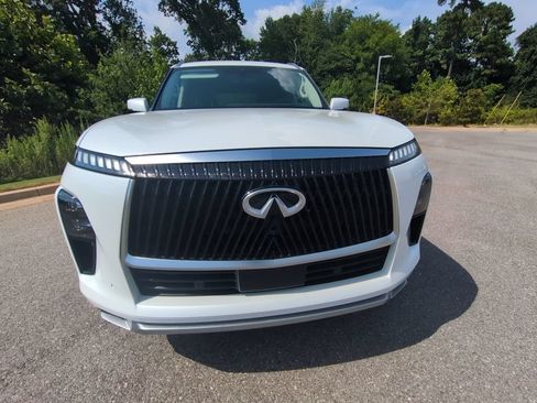 Used 2026 INFINITI QX80 Luxe w/ Cargo Package RWD image 3