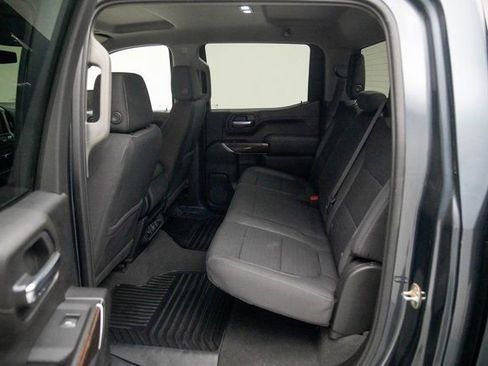 Used 2022 GMC Sierra 1500 SLE image 24