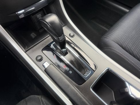 Used 2014 Honda Accord Sport image 15