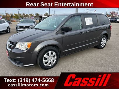 Used 2017 Dodge Grand Caravan SE w/ UConnect Hands-Free Group